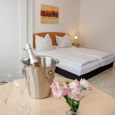 Danis Schlossschaenke 짐메른